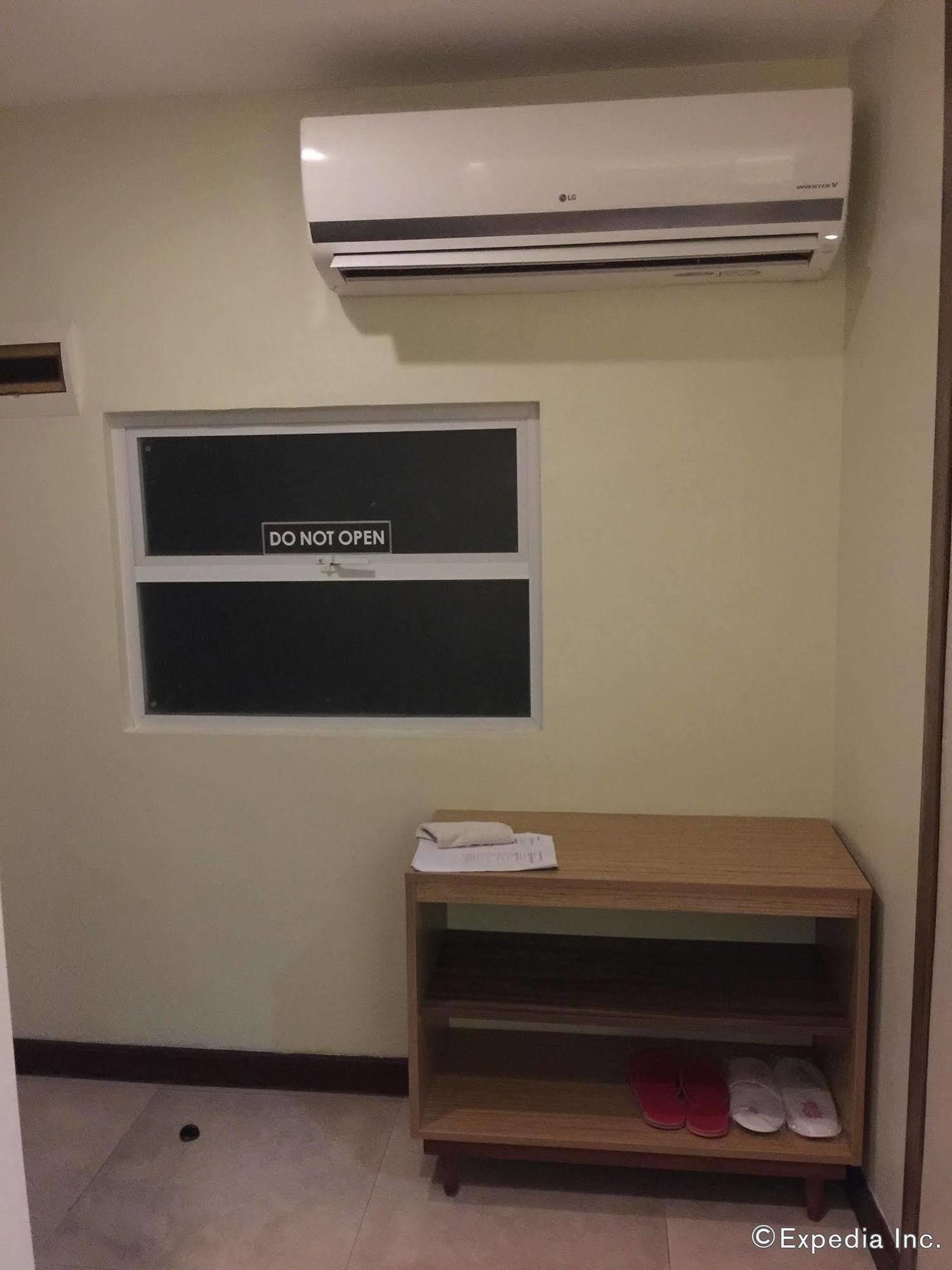 Belian Hotel Città di Tagbilaran Esterno foto