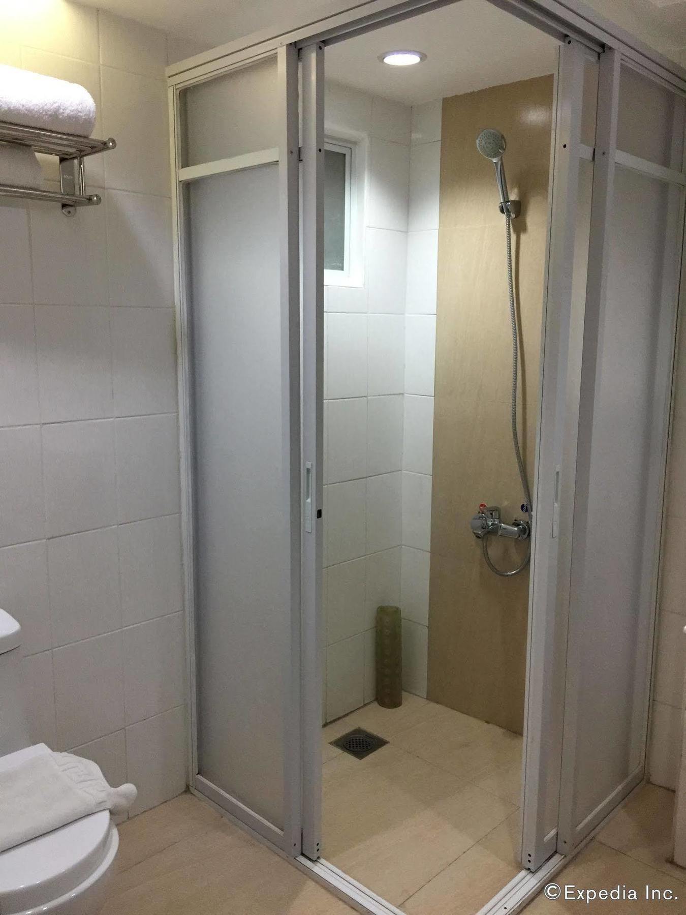 Belian Hotel Città di Tagbilaran Esterno foto