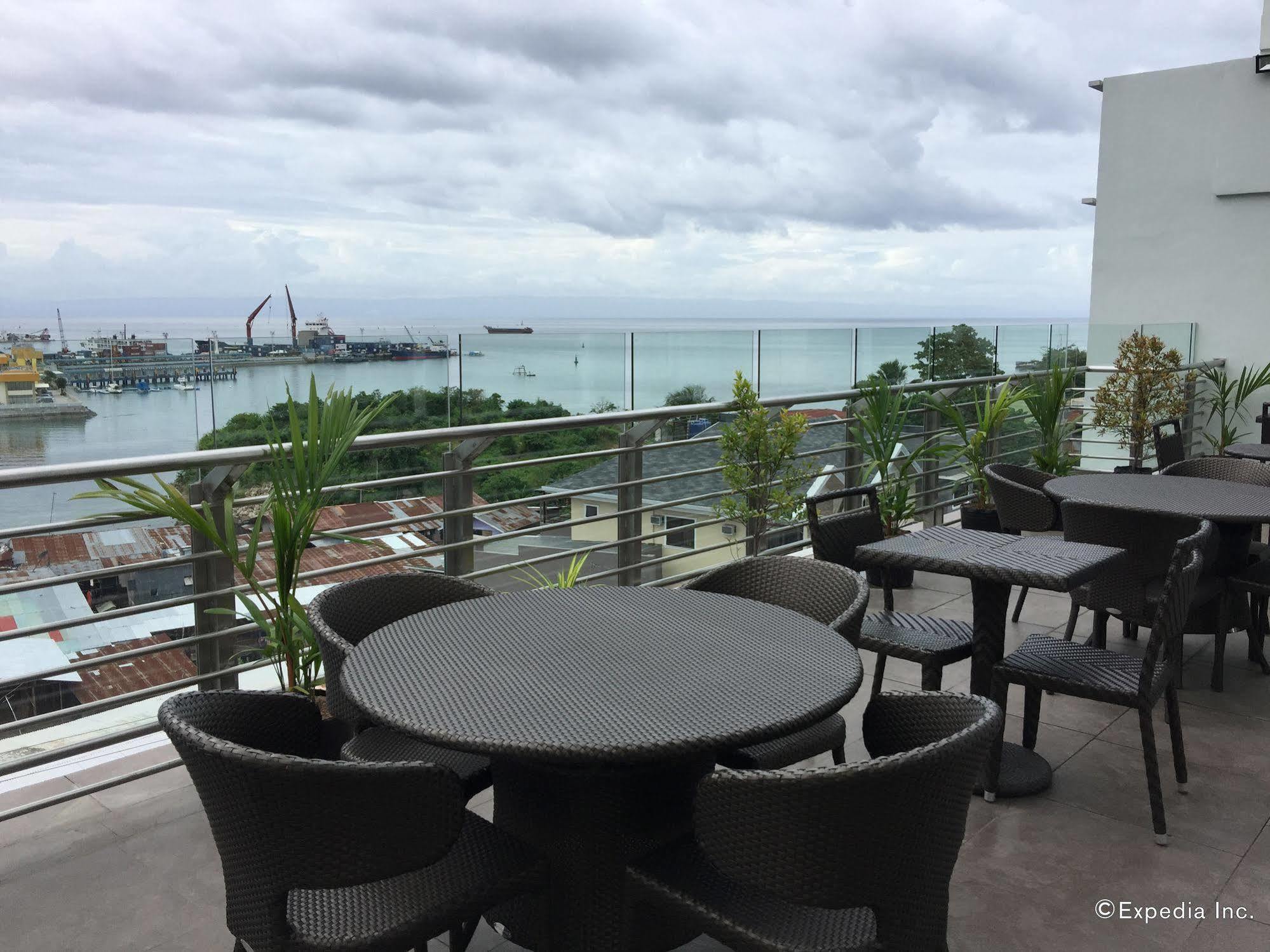 Belian Hotel Città di Tagbilaran Esterno foto