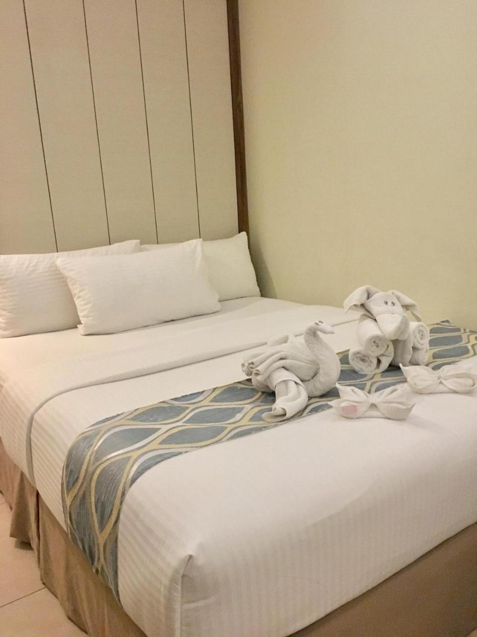 Belian Hotel Città di Tagbilaran Esterno foto