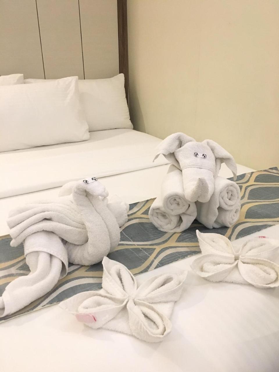Belian Hotel Città di Tagbilaran Esterno foto